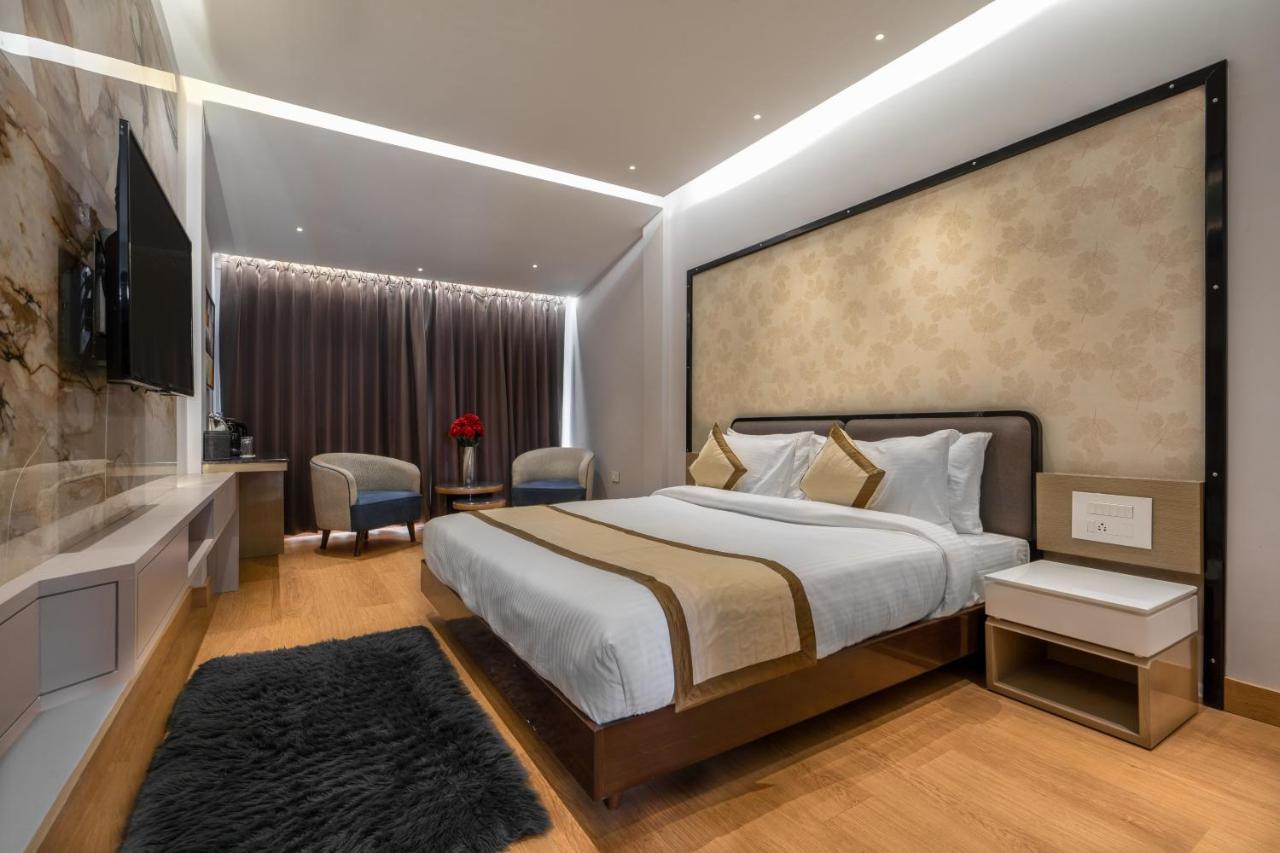 Sterling Legacy Shimla Hotel Ngoại thất bức ảnh
