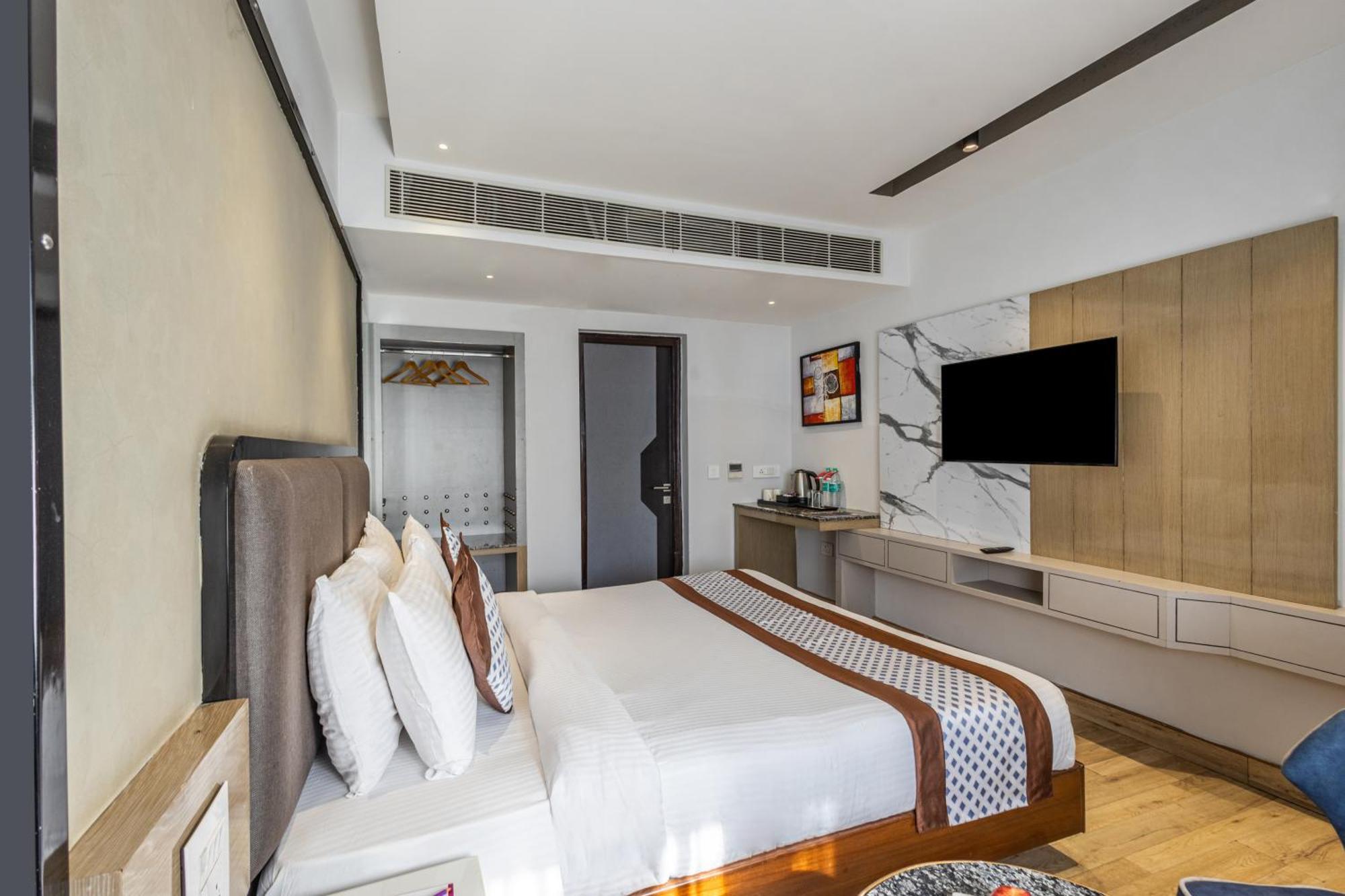 Sterling Legacy Shimla Hotel Ngoại thất bức ảnh